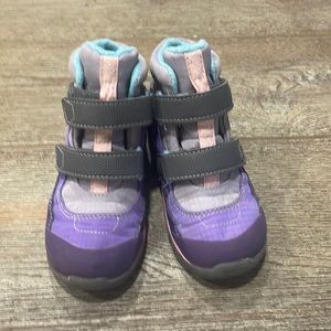 See Kai run sneakers